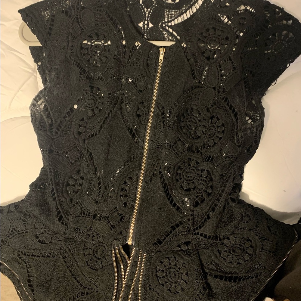 Lates peplum top